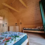 Przy Miedzy Chalet *